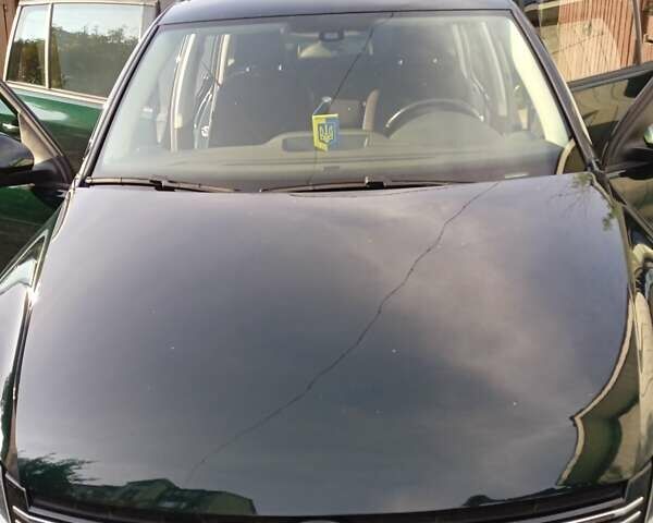 Зелений Фольксваген Тігуан, об'ємом двигуна 1.39 л та пробігом 170 тис. км за 12500 $, фото 1 на Automoto.ua