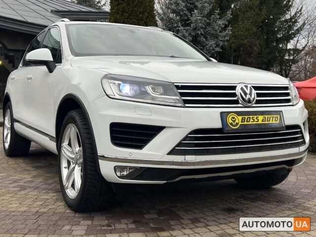 Білий Фольксваген Туарег, об'ємом двигуна 3.6 л та пробігом 153 тис. км за 23200 $, фото 1 на Automoto.ua