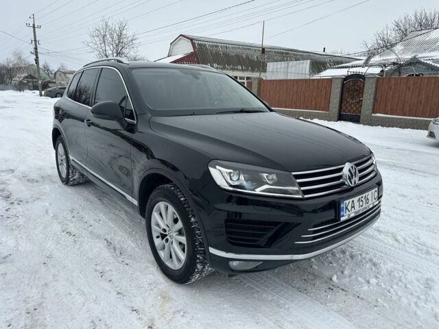 Черный Фольксваген Туарег, объемом двигателя 3 л и пробегом 285 тыс. км за 19500 $, фото 1 на Automoto.ua
