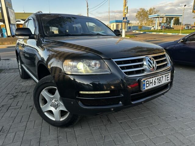 Чорний Фольксваген Туарег, об'ємом двигуна 2.5 л та пробігом 340 тис. км за 8900 $, фото 1 на Automoto.ua