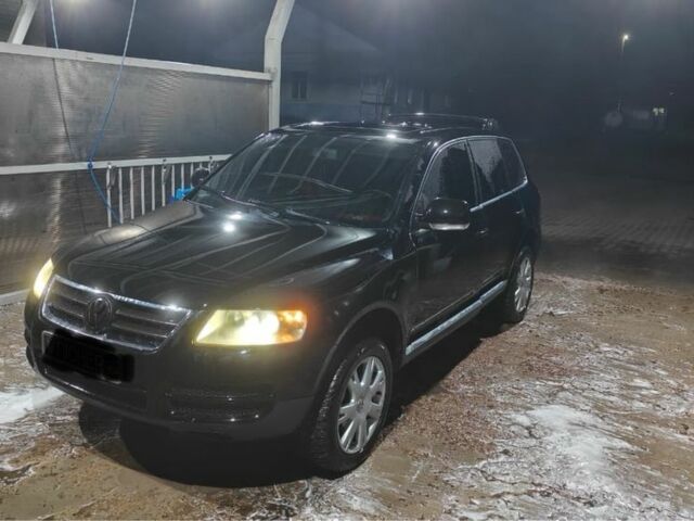Черный Фольксваген Туарег, объемом двигателя 2.5 л и пробегом 345 тыс. км за 4720 $, фото 1 на Automoto.ua