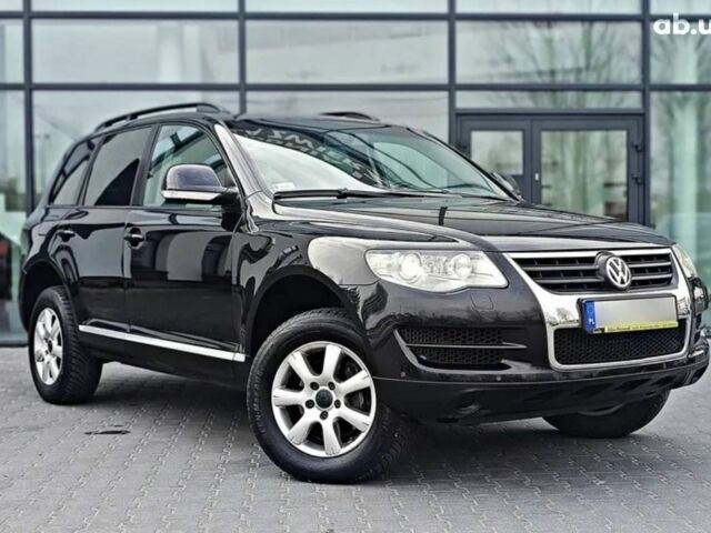 Чорний Фольксваген Туарег, об'ємом двигуна 0 л та пробігом 176 тис. км за 2500 $, фото 1 на Automoto.ua