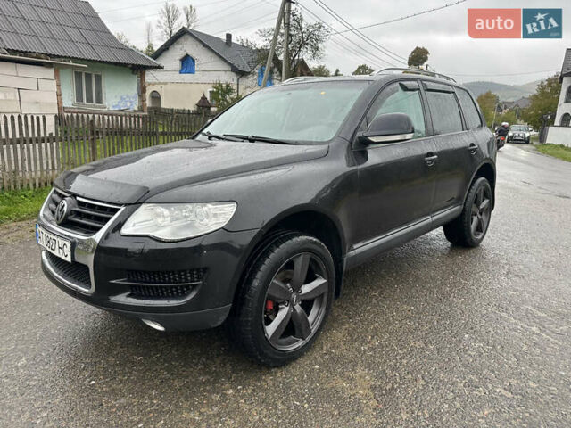 Фольксваген Туарег 2007 в Надворной на Automoto.ua Черный Фольксваген Туарег, объемом двигателя 2.46 л и пробегом 271 тыс. км за 8990 $, фото 1 на Automoto.ua