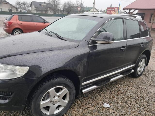 Черный Фольксваген Туарег, объемом двигателя 3.6 л и пробегом 270 тыс. км за 10000 $, фото 1 на Automoto.ua