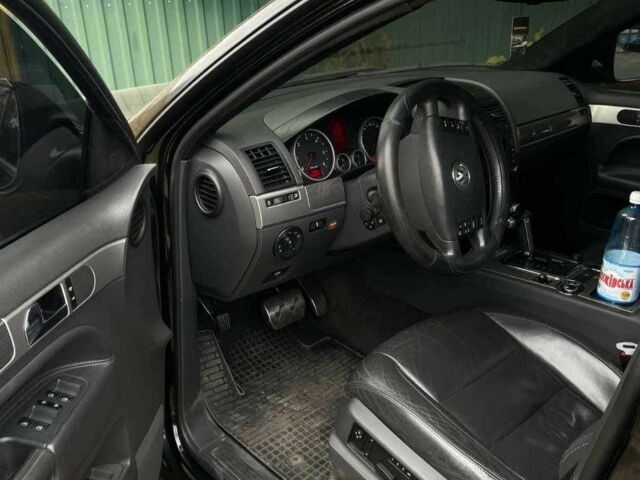 Черный Фольксваген Туарег, объемом двигателя 3 л и пробегом 198 тыс. км за 13086 $, фото 1 на Automoto.ua