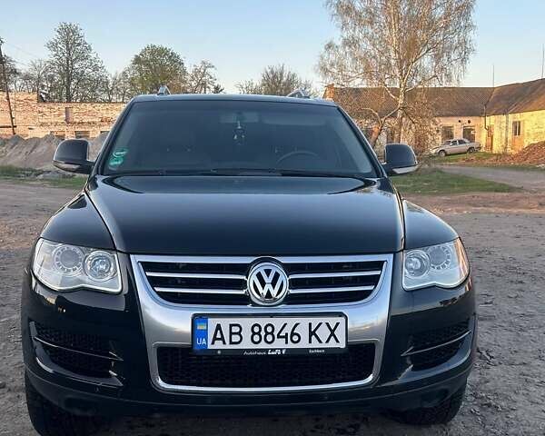 Чорний Фольксваген Туарег, об'ємом двигуна 3 л та пробігом 283 тис. км за 12200 $, фото 1 на Automoto.ua