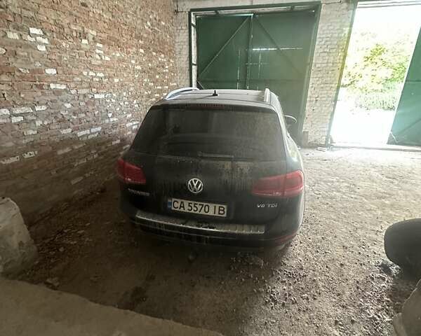 Фольксваген Туарег 2010 в Белой Церкве на Automoto.ua Черный Фольксваген Туарег, объемом двигателя 4.13 л и пробегом 300 тыс. км за 6500 $, фото 1 на Automoto.ua