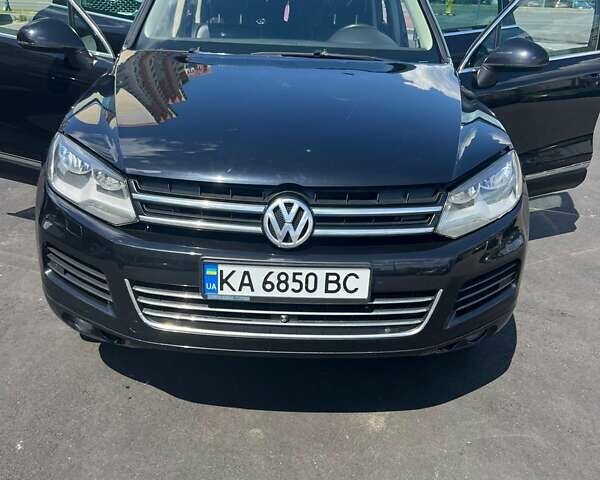 Чорний Фольксваген Туарег, об'ємом двигуна 2.97 л та пробігом 276 тис. км за 15000 $, фото 1 на Automoto.ua