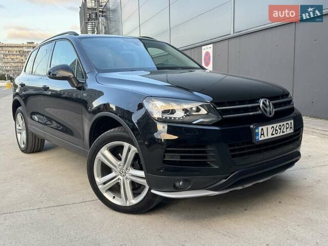 Чорний Фольксваген Туарег, об'ємом двигуна 3 л та пробігом 236 тис. км за 20750 $, фото 1 на Automoto.ua