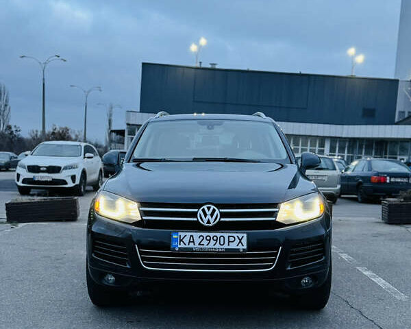 Чорний Фольксваген Туарег, об'ємом двигуна 2.97 л та пробігом 264 тис. км за 18300 $, фото 1 на Automoto.ua