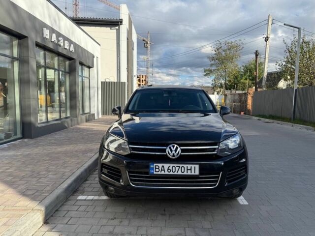 Чорний Фольксваген Туарег, об'ємом двигуна 3 л та пробігом 187 тис. км за 13800 $, фото 1 на Automoto.ua