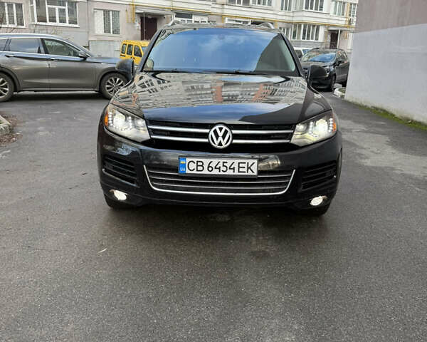 Чорний Фольксваген Туарег, об'ємом двигуна 2.97 л та пробігом 275 тис. км за 16800 $, фото 1 на Automoto.ua