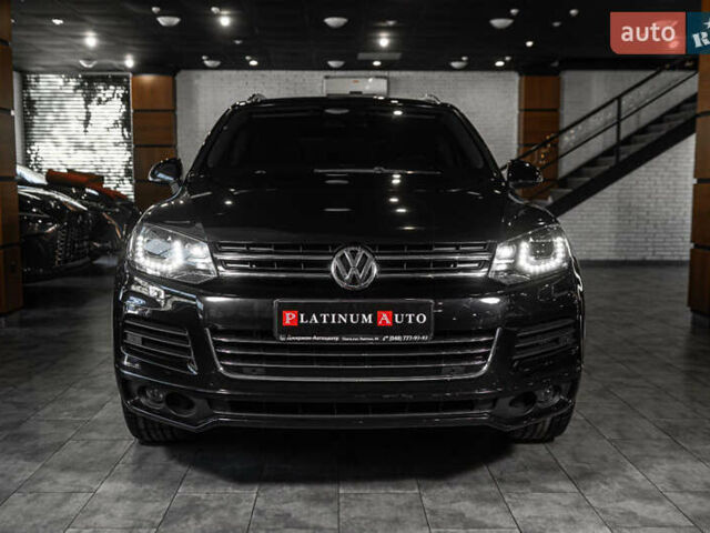 Чорний Фольксваген Туарег, об'ємом двигуна 2.97 л та пробігом 163 тис. км за 21900 $, фото 1 на Automoto.ua
