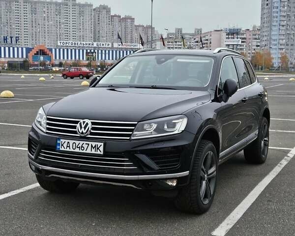 Черный Фольксваген Туарег, объемом двигателя 2.97 л и пробегом 162 тыс. км за 23500 $, фото 1 на Automoto.ua