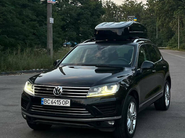 Черный Фольксваген Туарег, объемом двигателя 2.97 л и пробегом 242 тыс. км за 25900 $, фото 1 на Automoto.ua