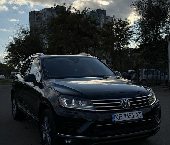 Черный Фольксваген Туарег, объемом двигателя 3.6 л и пробегом 205 тыс. км за 16000 $, фото 1 на Automoto.ua