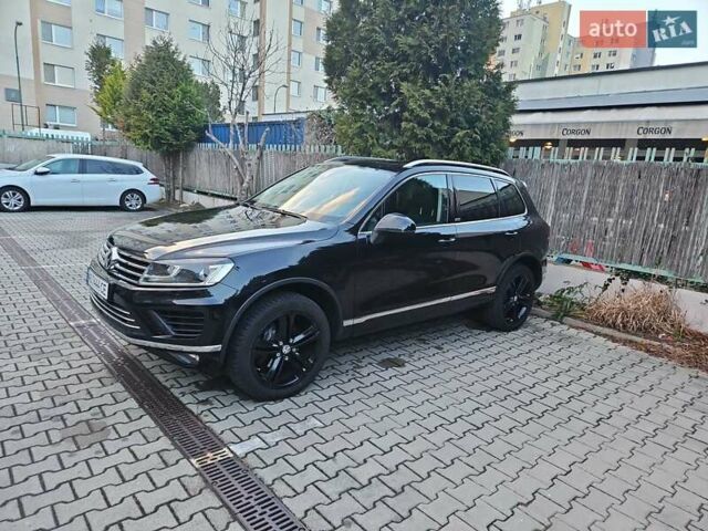 Чорний Фольксваген Туарег, об'ємом двигуна 3 л та пробігом 161 тис. км за 33000 $, фото 1 на Automoto.ua