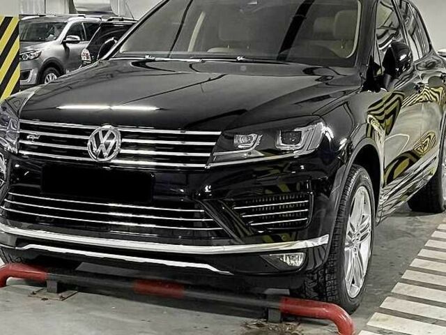 Фольксваген Туарег 2016 в Киеве на Automoto.ua Черный Фольксваген Туарег, объемом двигателя 3 л и пробегом 135 тыс. км за 23000 $, фото 1 на Automoto.ua