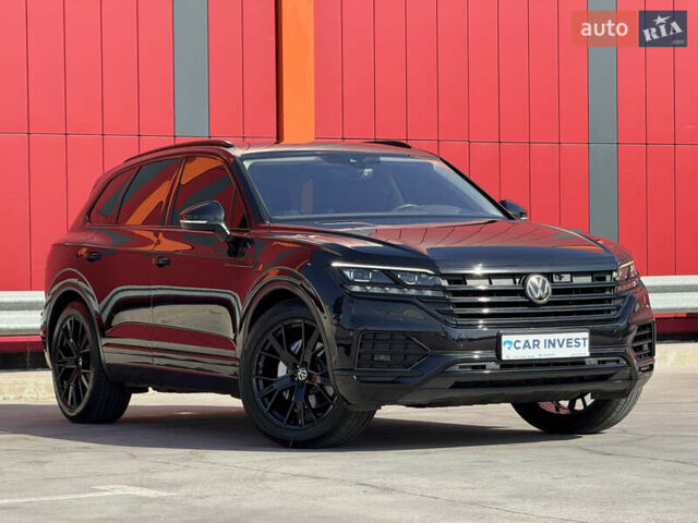 Чорний Фольксваген Туарег, об'ємом двигуна 2.97 л та пробігом 206 тис. км за 45000 $, фото 1 на Automoto.ua