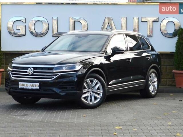 Черный Фольксваген Туарег, объемом двигателя 2.97 л и пробегом 115 тыс. км за 39900 $, фото 1 на Automoto.ua
