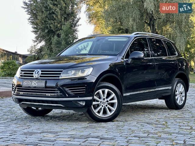 Черный Фольксваген Туарег, объемом двигателя 2.97 л и пробегом 275 тыс. км за 24800 $, фото 1 на Automoto.ua