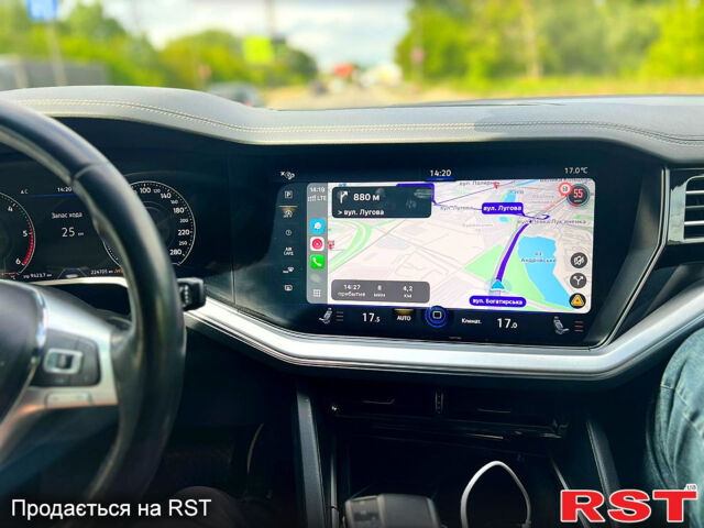 Чорний Фольксваген Туарег, об'ємом двигуна 3 л та пробігом 220 тис. км за 44500 $, фото 1 на Automoto.ua