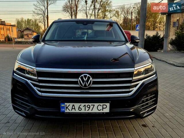 Черный Фольксваген Туарег, объемом двигателя 2.97 л и пробегом 214 тыс. км за 41900 $, фото 1 на Automoto.ua