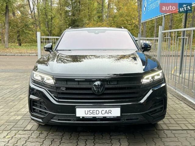 Чорний Фольксваген Туарег, об'ємом двигуна 2.97 л та пробігом 46 тис. км за 70700 $, фото 1 на Automoto.ua