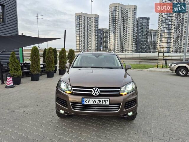 Коричневый Фольксваген Туарег, объемом двигателя 2.97 л и пробегом 260 тыс. км за 19950 $, фото 1 на Automoto.ua