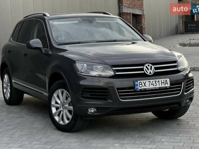 Коричневий Фольксваген Туарег, об'ємом двигуна 2.97 л та пробігом 272 тис. км за 17000 $, фото 1 на Automoto.ua