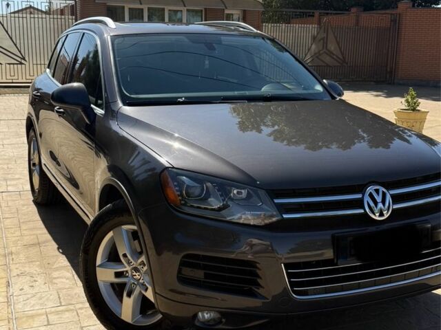 Коричневый Фольксваген Туарег, объемом двигателя 3.6 л и пробегом 206 тыс. км за 19500 $, фото 1 на Automoto.ua