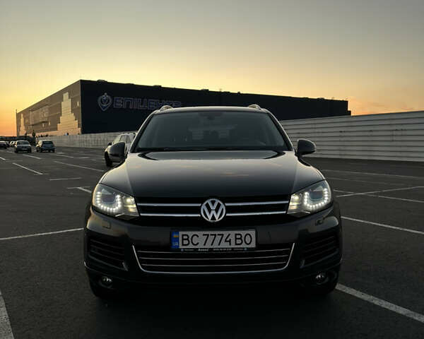 Коричневый Фольксваген Туарег, объемом двигателя 3 л и пробегом 192 тыс. км за 23500 $, фото 1 на Automoto.ua