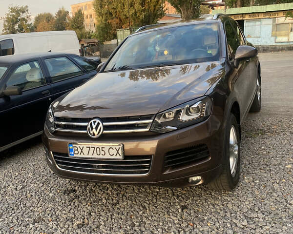 Коричневий Фольксваген Туарег, об'ємом двигуна 2.97 л та пробігом 265 тис. км за 20200 $, фото 1 на Automoto.ua