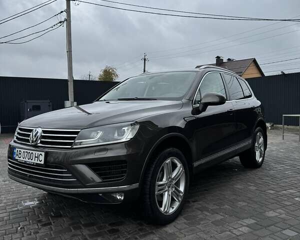 Коричневый Фольксваген Туарег, объемом двигателя 3 л и пробегом 160 тыс. км за 28300 $, фото 1 на Automoto.ua