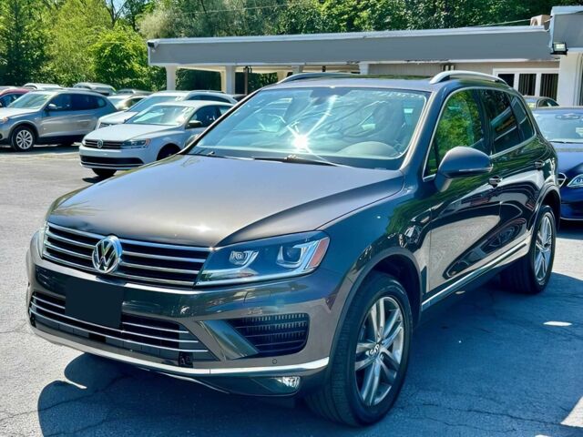 Коричневий Фольксваген Туарег, об'ємом двигуна 3 л та пробігом 73 тис. км за 4600 $, фото 1 на Automoto.ua