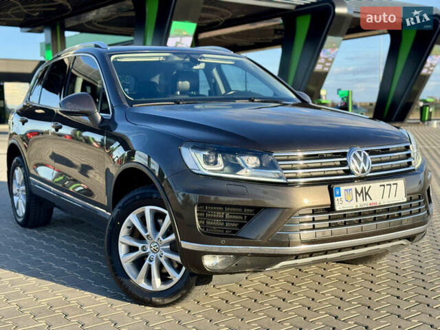 Коричневый Фольксваген Туарег, объемом двигателя 3 л и пробегом 220 тыс. км за 26500 $, фото 1 на Automoto.ua