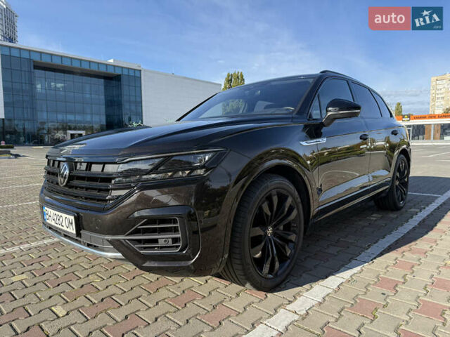 Коричневый Фольксваген Туарег, объемом двигателя 2.99 л и пробегом 55 тыс. км за 58500 $, фото 1 на Automoto.ua