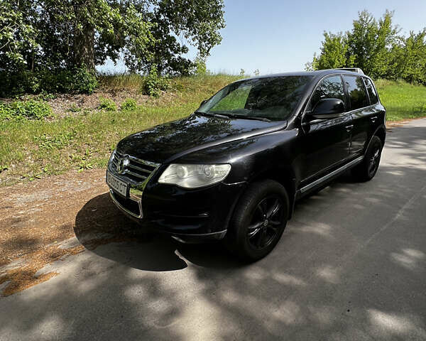 Фольксваген Туарег, объемом двигателя 2.46 л и пробегом 297 тыс. км за 9200 $, фото 1 на Automoto.ua