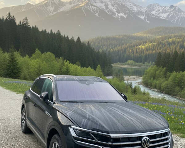 Фольксваген Туарег, объемом двигателя 3 л и пробегом 154 тыс. км за 44000 $, фото 1 на Automoto.ua