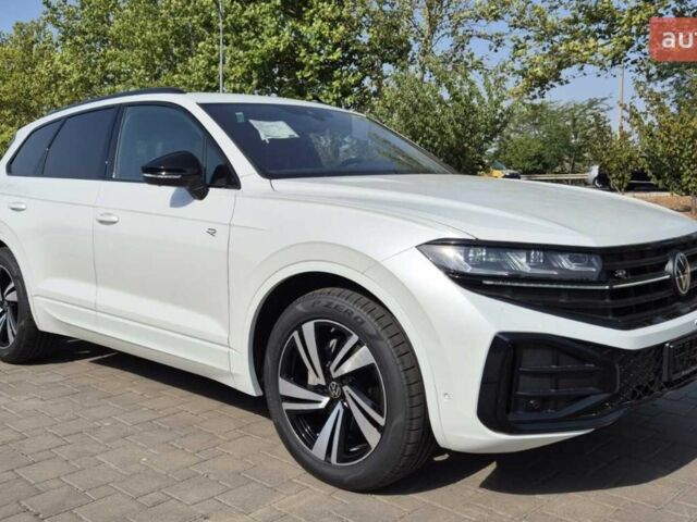 Фольксваген Туарег, об'ємом двигуна 2.97 л та пробігом 0 тис. км за 87560 $, фото 1 на Automoto.ua