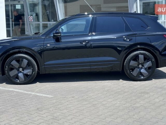 Фольксваген Туарег 2025 в Николаеве на Automoto.ua Фольксваген Туарег, объемом двигателя 2.97 л и пробегом 0 тыс. км за 2105 $, фото 1 на Automoto.ua