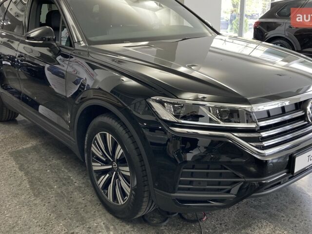 купити нове авто Фольксваген Туарег 2025 року від офіційного дилера Автодім Атлант на Вацлава Гавела Фольксваген фото