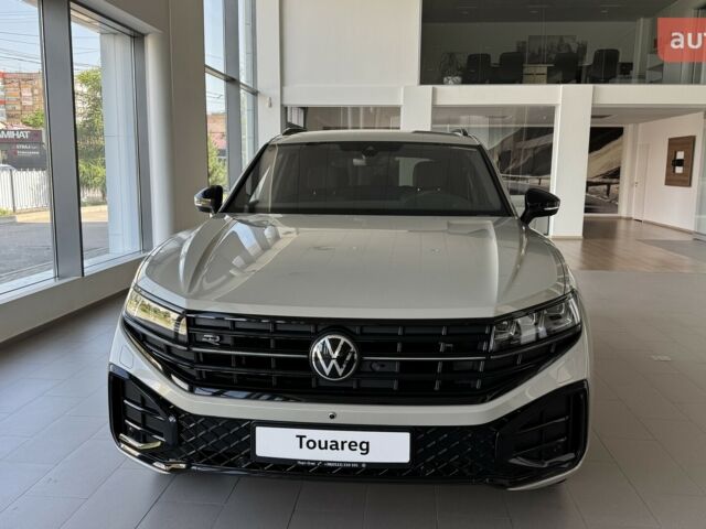 Фольксваген Туарег, объемом двигателя 2.97 л и пробегом 0 тыс. км за 91800 $, фото 1 на Automoto.ua