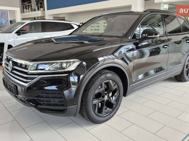 Фольксваген Туарег, объемом двигателя 2.97 л и пробегом 0 тыс. км за 72176 $, фото 1 на Automoto.ua