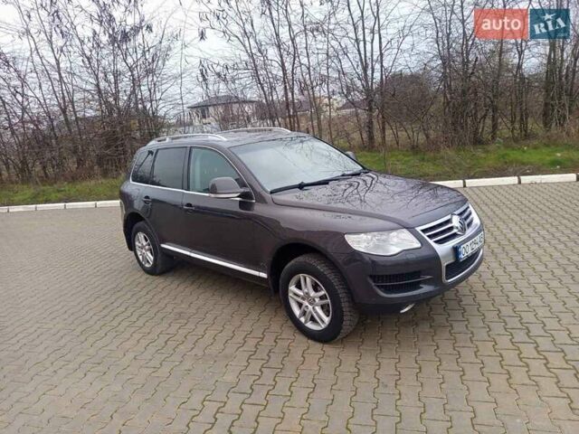 Сірий Фольксваген Туарег, об'ємом двигуна 3.6 л та пробігом 220 тис. км за 9999 $, фото 1 на Automoto.ua