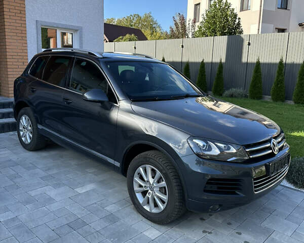 Сірий Фольксваген Туарег, об'ємом двигуна 2.97 л та пробігом 254 тис. км за 21000 $, фото 1 на Automoto.ua