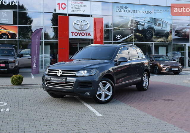 Сірий Фольксваген Туарег, об'ємом двигуна 2.97 л та пробігом 338 тис. км за 18900 $, фото 1 на Automoto.ua
