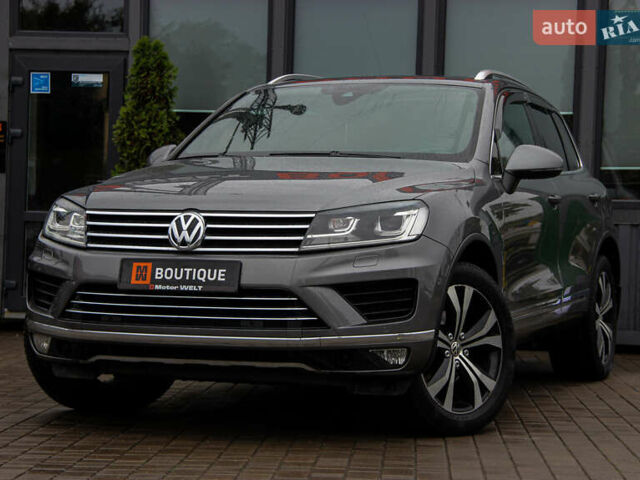 Серый Фольксваген Туарег, объемом двигателя 3.6 л и пробегом 118 тыс. км за 18500 $, фото 1 на Automoto.ua