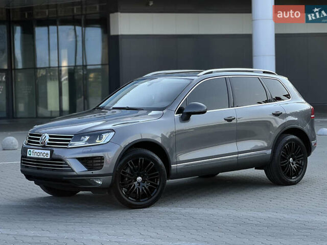 Фольксваген Туарег 2016 в Киеве на Automoto.ua Серый Фольксваген Туарег, объемом двигателя 3 л и пробегом 196 тыс. км за 21900 $, фото 1 на Automoto.ua