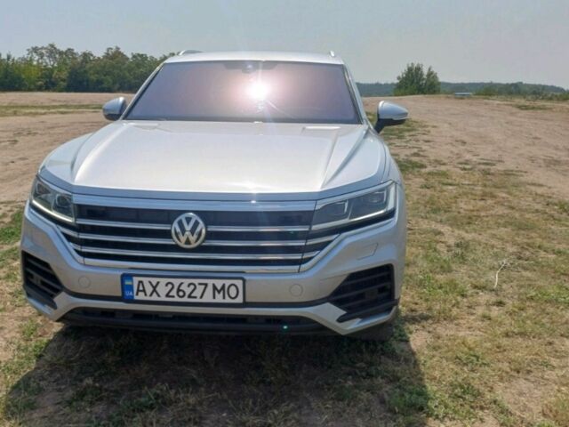 Серый Фольксваген Туарег, объемом двигателя 3 л и пробегом 79 тыс. км за 40500 $, фото 1 на Automoto.ua